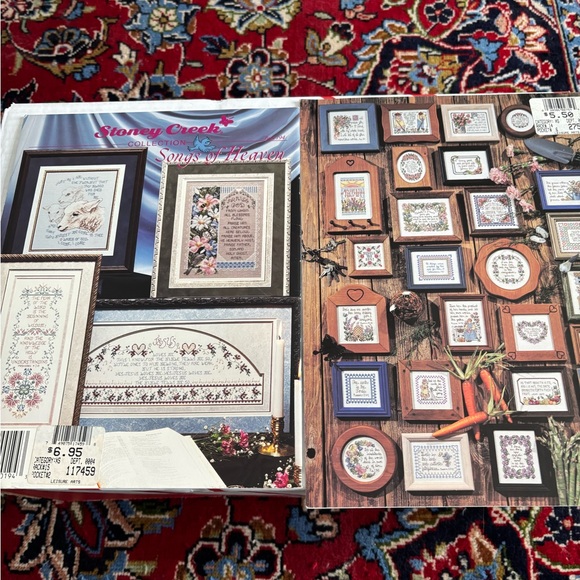 Cross Stitch Pattern Collection 9 leaflets - Picture 11 of 15
